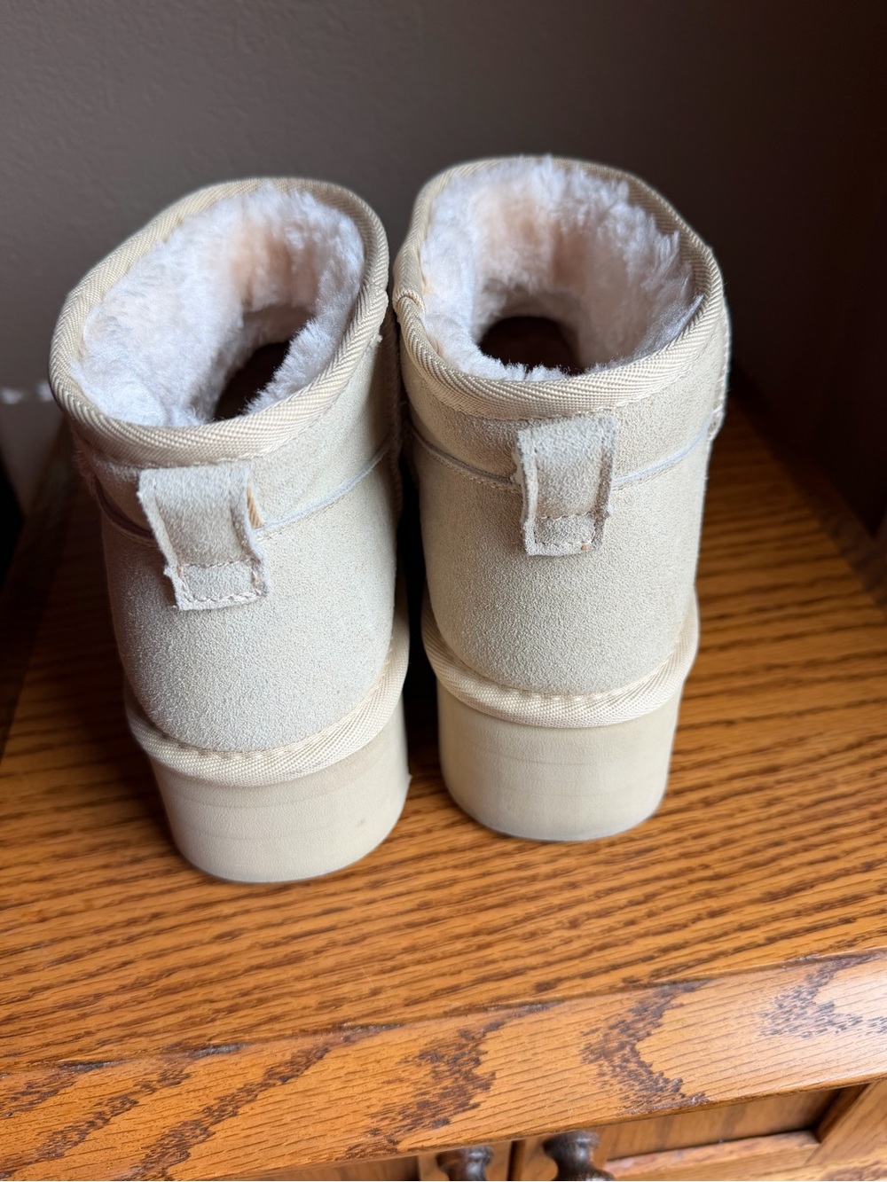 Cozy Cushionaire Platform Ankle Boots light beige  size 8 - Picture 6 of 8